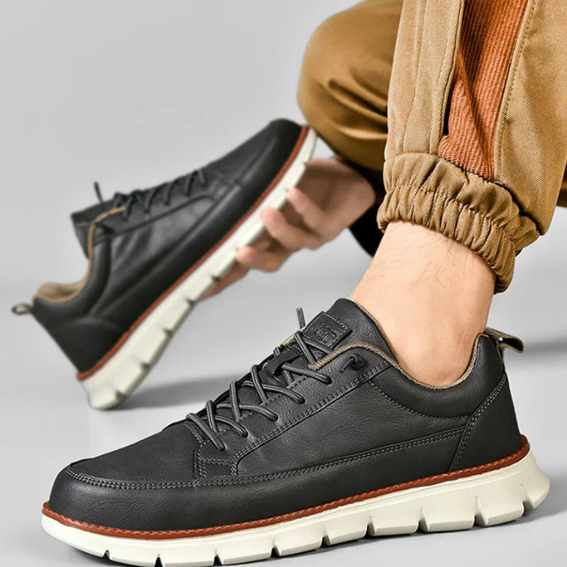 Zapatillas de piel Leo Crafted